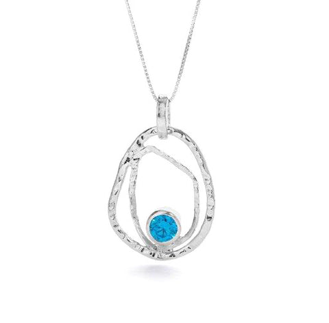 With  Svissblu Zirconia  Stone