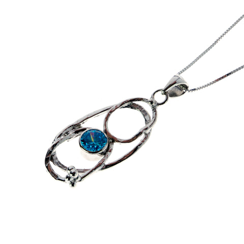With  Svissblu Zirconia  Stone