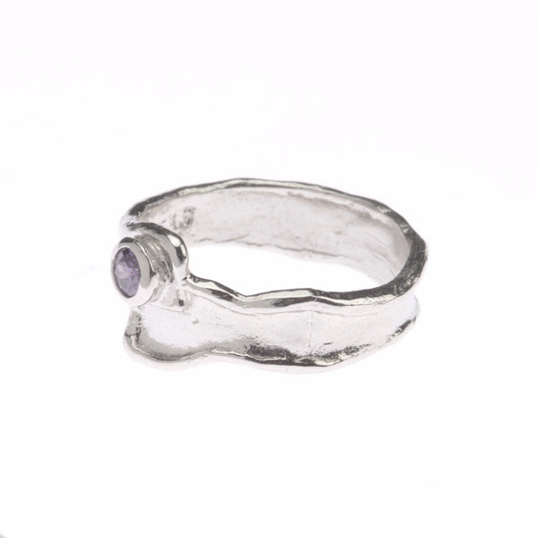 Silver ring with zirconia stone